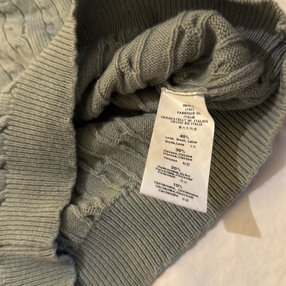 Brandy Melville knit Vest - Picture 5 of 6